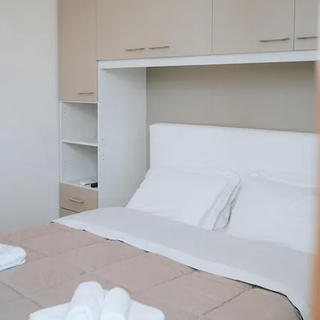 La Lanterna דירה מודיקה